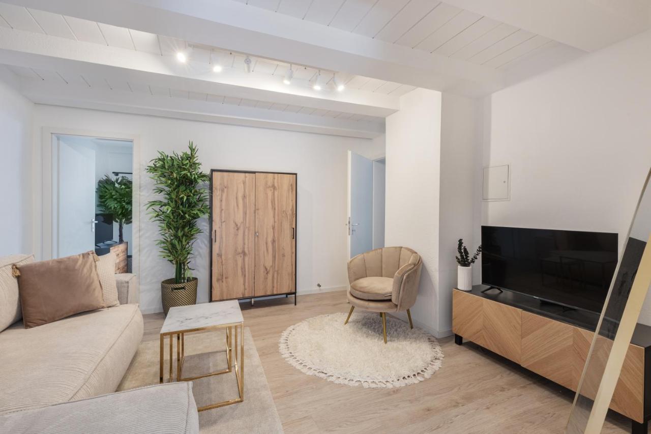 אוגסבורג Terrace Apartment With 5 Rooms, Whirlpool And Bbq מראה חיצוני תמונה